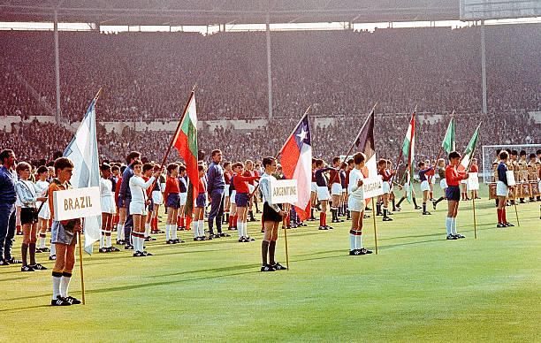 步走向现实 步走向现实